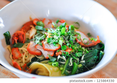 noodles or pork noodles or noodles without soup 123864330