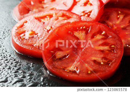 切片新鮮西紅柿 123865578