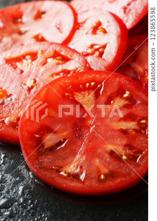 切片新鮮西紅柿 123865598