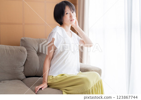 Beautiful Japanese women Beautiful Japanese women 123867744