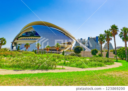City of Arts and Sciences. Valencia. 123869200