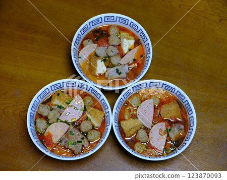 Bun Boo Hue Bun Boo Hue 123870093