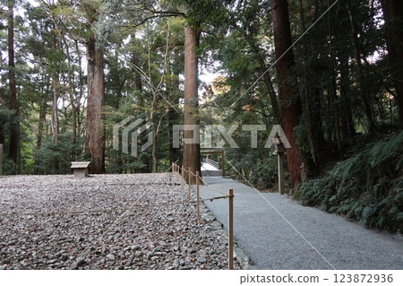 Pilgrimage to Ise, Kazehikimiya Bridge at the Inner Shrine of Ise Jingu 123872936