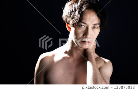 Men's Beauty Portraits Men's Beauty Portraits 123873038