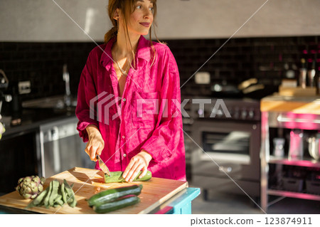Mindful cooking moment 123874911
