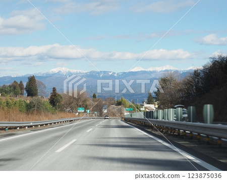 Chuo Expressway, driving 123875036