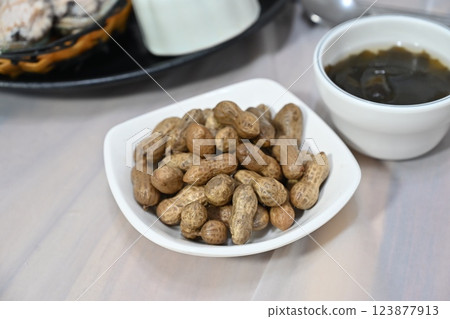 boiled peanuts on a plate 123877913