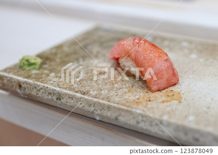 Premium otoro nigiri sushi, made from the fattiest part of high-quality Bluefin tuna 123878049