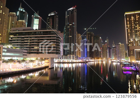 Dubai Marina, United Arab Emirates Dubai Marina, United Arab Emirates 123879556