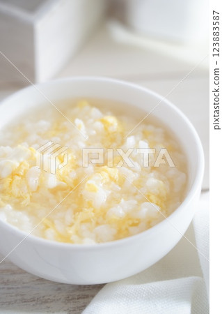 Porridge 123883587