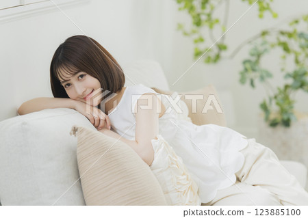 少婦,美人像』 少婦,美人像』 123885100