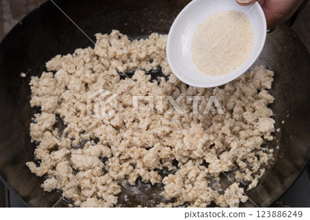 The process of making minced chicken The process of making minced chicken 123886249