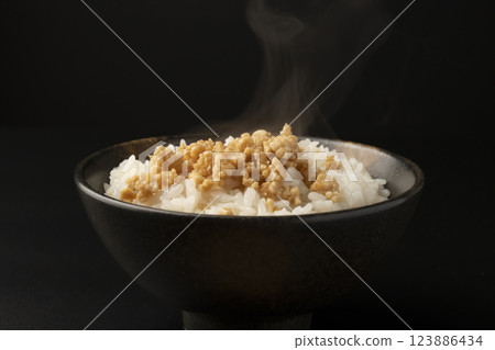 雞肉碎飯 123886434