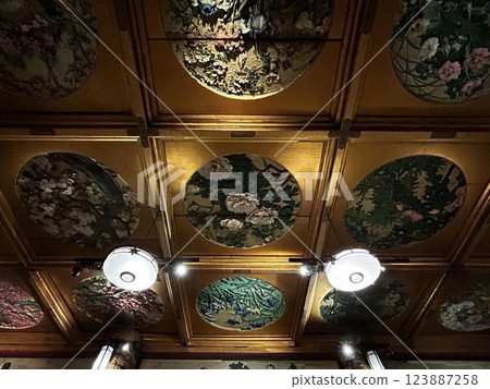 Meguro Gajoen 100 Step Staircase 123887258