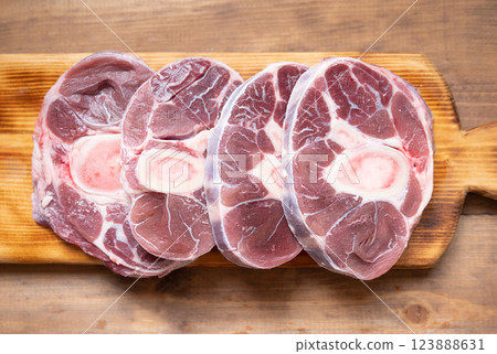 Beef fresh shins 123888631