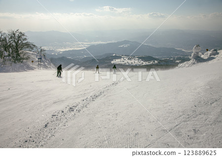 Winter Zao 123889625