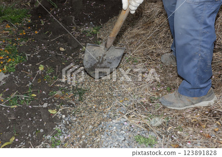 田間涵洞排水管道施工 123891828