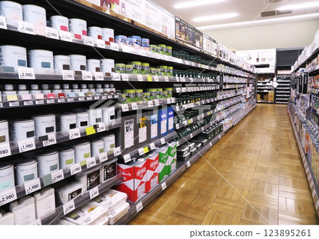 大型家庭裝修 123895261