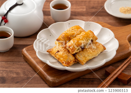 酥皮叉燒酥 酥皮 叉燒 點心 BBQ pork puff pastry チャーシューパイ 123900313