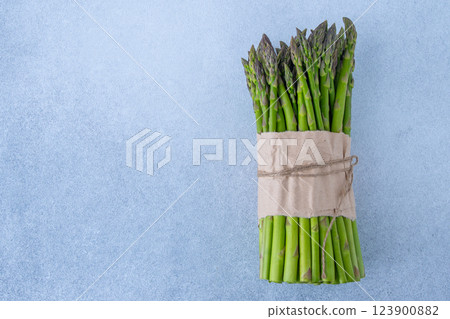 Bunch of green asparagus 123900882