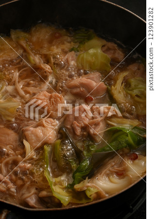 雞白菜鍋 123901282