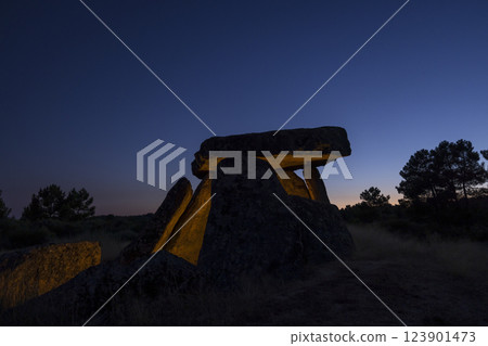 Dolmen Anta de Fonte Coberta near Alijo, Vila Cha, Portugal 123901473