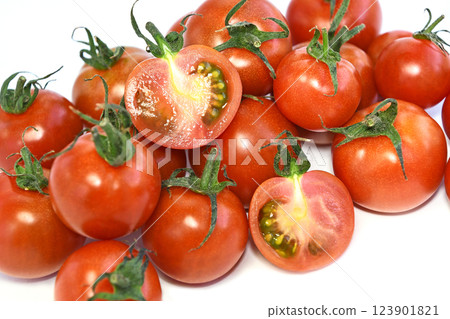 Cherry Tomato (Shinano Otome) 123901821