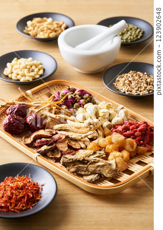 各種草藥成分 123902648