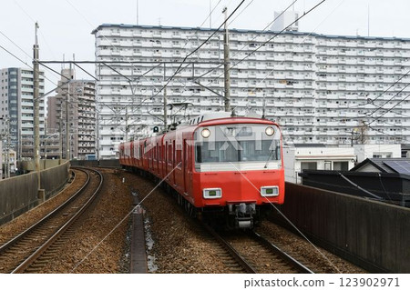 Meitetsu red train 123902971