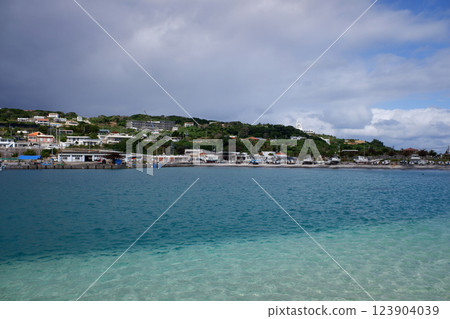 Okinawa Prefecture, Kouri Island, Kouri Fishing Port 123904039