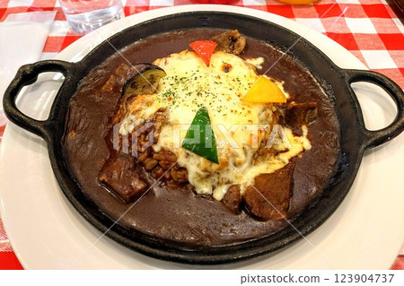 Spicy and delicious grilled curry Spicy and delicious grilled curry 123904737