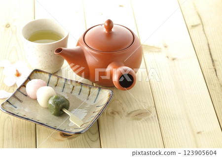 Tea and three color dumplings Tea and three color dumplings 123905604
