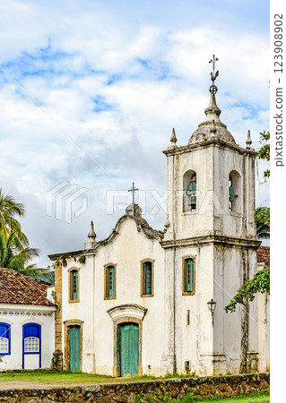 Old baroque church built in 1800 123908902