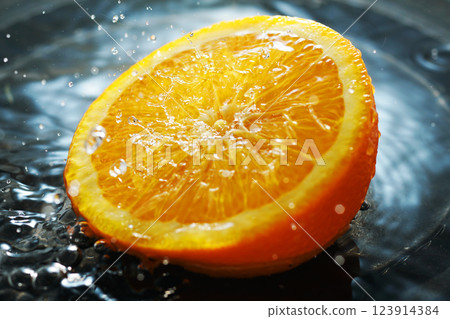 Image of fresh orange 123914384