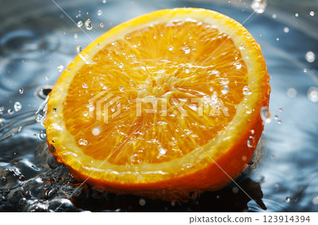 Image of fresh orange 123914394