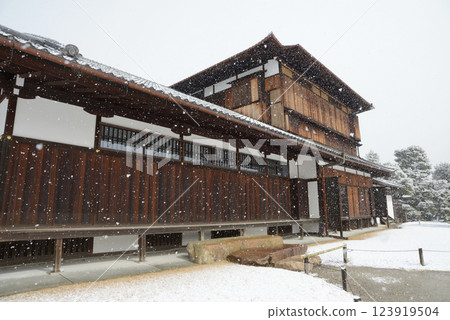 Snowy Nijo Castle, Honmaru Gotsunegoten, Nakagyo Ward, Kyoto City Snowy Nijo Castle, Honmaru Gotsunegoten, Nakagyo Ward, Kyoto City 123919504