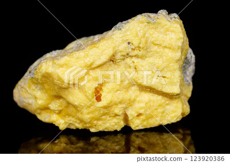 Macro mineral stone Sulfur on black background Macro mineral stone Sulfur on black background 123920386