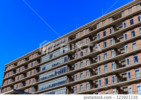 Tokyo Metropolitan Police Hospital, Nakano Ward, Tokyo 123921138