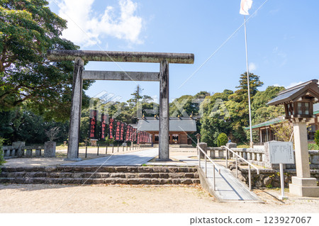 Matsue Gokoku Shrine, Matsue City, Shimane Prefecture 123927067