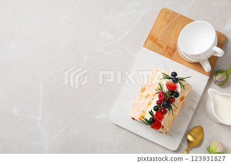 Meringue roll, concept of tasty and delicious food 123931827