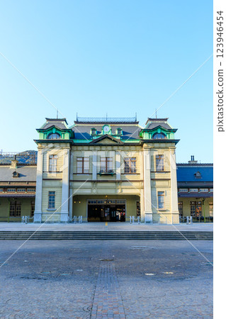 Spring at Mojiko Station, Kitakyushu City, Fukuoka Prefecture Spring at Mojiko Station, Kitakyushu City, Fukuoka Prefecture 123946454