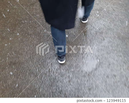腳 人的腳 後腿 123949115