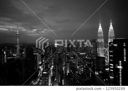 Kuala Lumpur Petronas Twin Towers night view Kuala Lumpur Petronas Twin Towers night view 123950289