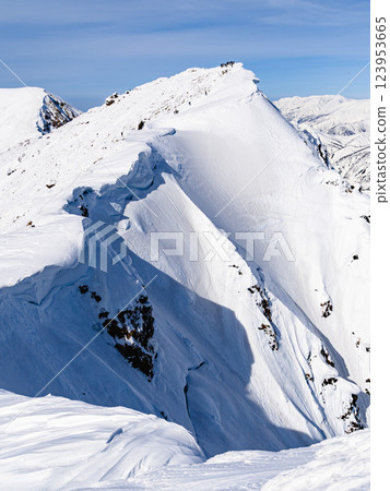 嚴冬中的谷川岳與隱岐之耳(雪山登山) 嚴冬中的谷川岳與隱岐之耳(雪山登山) 123953665
