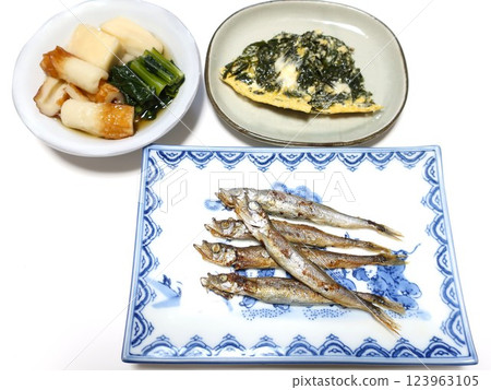 烤鮭魚子套餐圖片 123963105