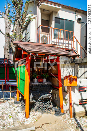 吉原神社(黑助稻荷神社)東京都台東區洗足中之町大穴神社 吉原神社(黑助稻荷神社)東京都台東區洗足中之町大穴神社 123963221