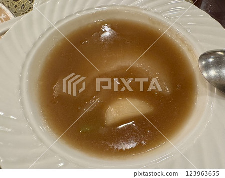 Excellent shark fin soup 123963655