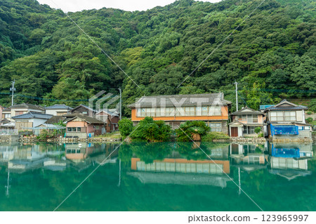 Amakusa City, Kumamoto Prefecture - A view from the sea of the townscape of Sakitsu Village in Amakusa, a UNESCO World Heritage Site 123965997