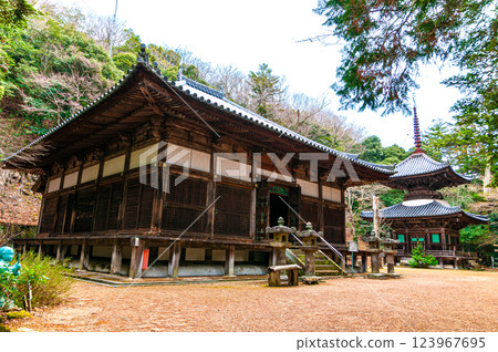 【新西國遍路】第26號 兵庫縣三木市伽倻院境內 123967695