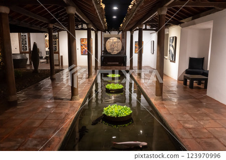 Interior design that combines modern art and traditional architecture Interior design that combines modern art and traditional architecture 123970996